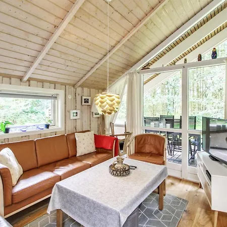 Holiday home Ellica - 50km From The Sea By Interhome Give