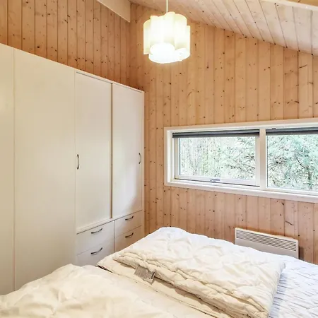 Vakantiehuis Ellica - 50km From The Sea By Interhome *