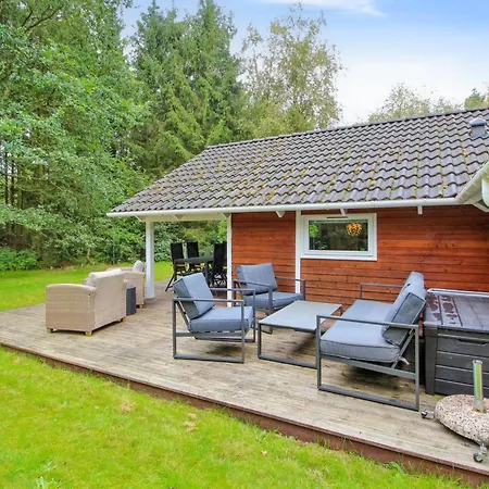 Ellica - 50km From The Sea By Interhome Ferienhaus Give